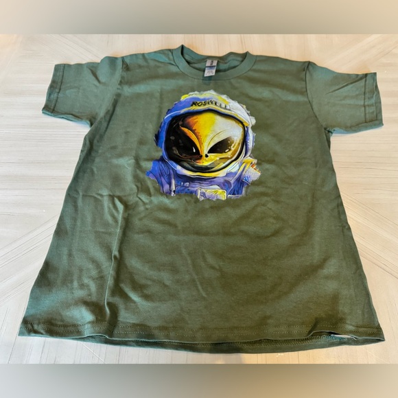 Roswell New Mexico Alien Graphic T-Shirt – Youth Small – Olive Green - Picture 3 of 7